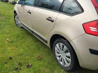 używany Citroën C4 1,4 benzyna gaz