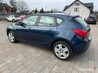 używany Opel Astra 1,4 benzyna 140 km, niski przebieg