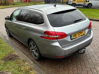 używany Peugeot 308 1.6dm 120KM 2015r. 173 300km