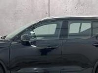 Używany Volvo XC40 Core 163 KM (119 kW) 2022 Czarny SUV