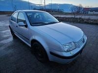 Używany VW Bora 1999 Srebrny Sedan/Limuzyna