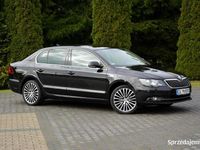 Używany Skoda Superb LAURIN & KLEMENT 170 KM (125 kW) 2014 Czarny Sedan/Limuzyna