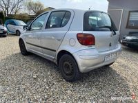 używany Toyota Yaris 