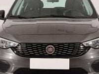 Używany Fiat Tipo 95 KM (69 kW) 2017 Szary Hatchback