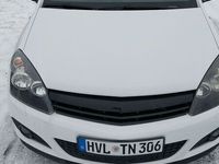 używany Opel Astra GTC Astra 1.7 CDTI 101PS ISUZU Alusy 18 Klimatyzacja
