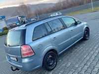 używany Opel Zafira 