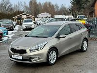 Używany Kia Ceed 125 KM (91 kW) 2013 Beżowy (metalik) Hatchback