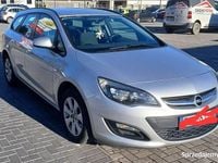 Używany Opel Astra 2015 Srebrny Sedan/Limuzyna