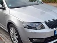 Używany Skoda Octavia Joy 150 KM (110 kW) 2016 Srebrny Kombi