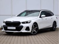 Używany BMW 520 Comfort Edition 197 KM (144 kW) 2024 Biel alpejska Kombi