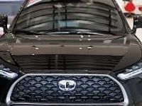 Używany Toyota Corolla Cross Executive 197 KM (144 kW) 2024 Czarny SUV