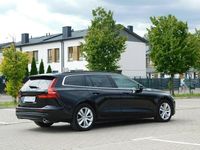 używany Volvo V60 2dm 197KM 2021r. 155 000km