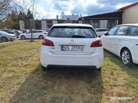 Używany Peugeot 308 120 KM (88 kW) 2017 Biały Hatchback