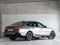 Używany BMW 520 Comfort Edition 197 KM (144 kW) 2025 Szary oxide metalizowany Sedan/Limuzyna