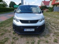 używany Peugeot Traveller 