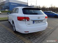 używany Toyota Avensis 