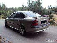 używany Opel Vectra B 2.5 v6 b+g JOKER IRMSCHER