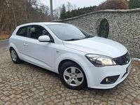 Używany Kia ProCeed Edition 7 125 KM (91 kW) 2013 Biały Hatchback