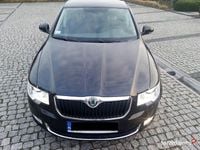 Używany Skoda Superb 2013 Czarny Sedan/Limuzyna