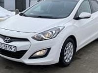 Używany Hyundai i30 90 KM (66 kW) 2014 Biały Kombi