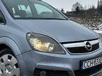 Używany Opel Zafira 120 KM (88 kW) 2006 Srebrny Minivan