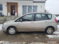 używany Toyota Corolla VERSO 2.0 D ROK 2003