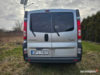 używany Renault Trafic 2.0dci passenger 9 osobowy klimatyzacja