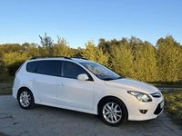Używany Hyundai i30 2011 Biały Kombi