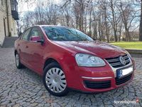 używany VW Jetta Jetta 1.6 benzyna Salon Polska Manual 6 biegów1.6 benzyna Salon Polska Manual 6 biegów