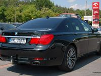 używany BMW 750 4.4dm 408KM 2008r. 105 000km