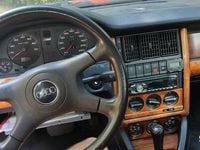 Używany Audi 80 1992 Czerwony Sedan/Limuzyna