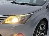 Używany Toyota Avensis 132 KM (97 kW) 2013 Szary Sedan/Limuzyna