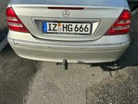 używany Mercedes C220 