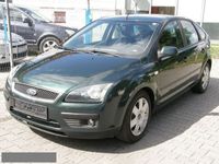 używany Ford Focus 1.6dm 90KM 2005r. 184 000km