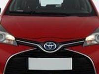 Używany Toyota Yaris 101 KM (74 kW) 2016 Czerwony Hatchback