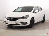 Używany Opel Astra 2019 Biały Hatchback