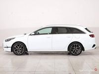 Używany Kia Ceed 160 KM (117 kW) 2022 Biały Hatchback