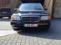 Używany Mercedes C180 1995 Czarny Sedan/Limuzyna