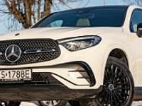 Używany Mercedes GLC300 258 KM (189 kW) 2023 Biały SUV