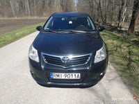 używany Toyota Avensis 