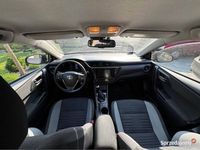 używany Toyota Auris II kombi 1,4D4D bogata wersja Comfort +Tech