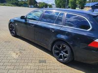 Używany BMW 530 2004 Czarny Kombi