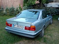 Używany BMW 525 1991 Srebrny Sedan/Limuzyna