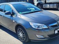 Używany Opel Astra 2011 Sedan/Limuzyna