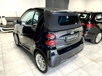 używany Smart ForTwo Coupé 1dm 71KM 2018r. 171 000km