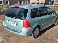 używany Peugeot 307 307 SW 2.0 benzynaSW 2.0 benzyna