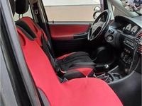 używany Opel Zafira A 2002 benzyna 1,8