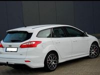 Używany Ford Focus ST-Line 2013 Biały Kombi