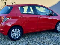używany Toyota Yaris 1.3dm 100KM 2014r. 164 000km
