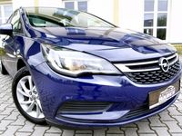 Używany Opel Astra 105 KM (77 kW) 2016 Niebieski Hatchback